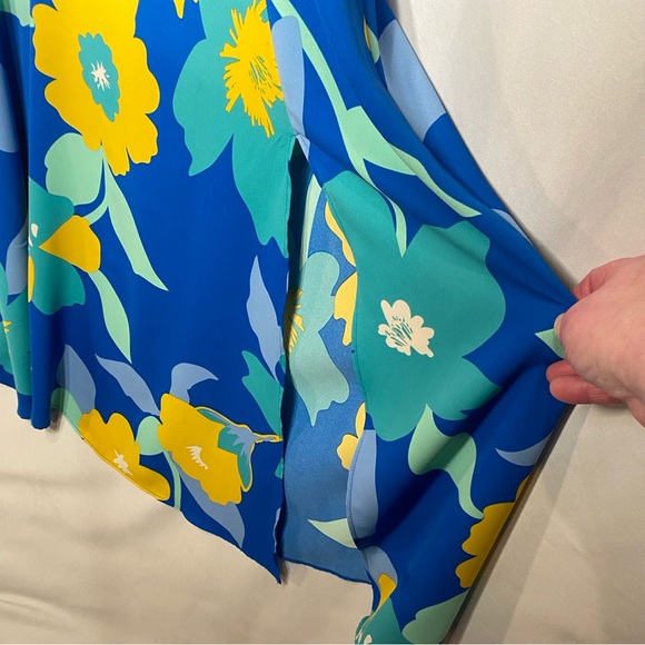 Onetheland Blue and Yellow Floral Midi Dress - Picture 11 of 11